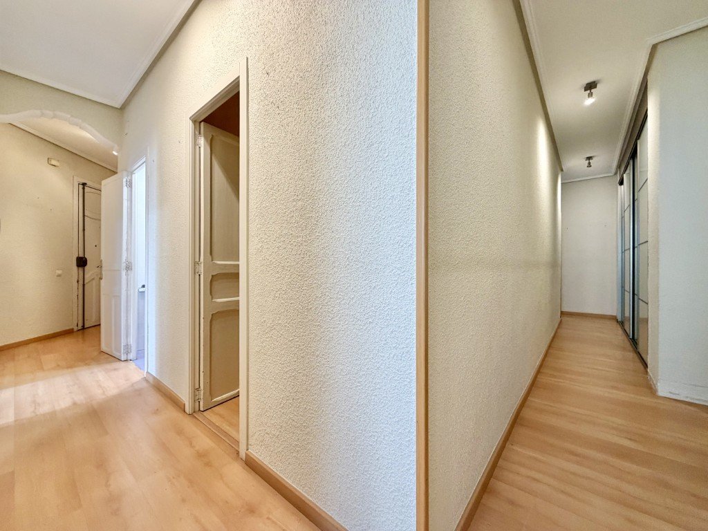 Property 2470 - Image 29